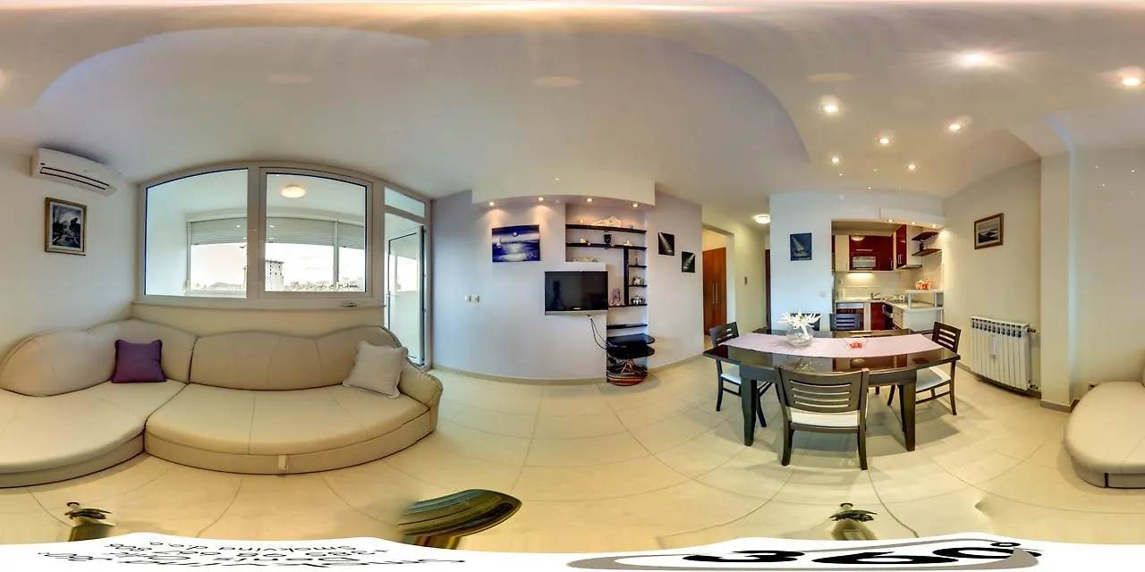 Apartment Globo Krstarica Split 0*,