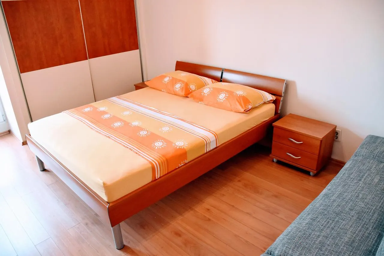 Apartment Globo Krstarica Split