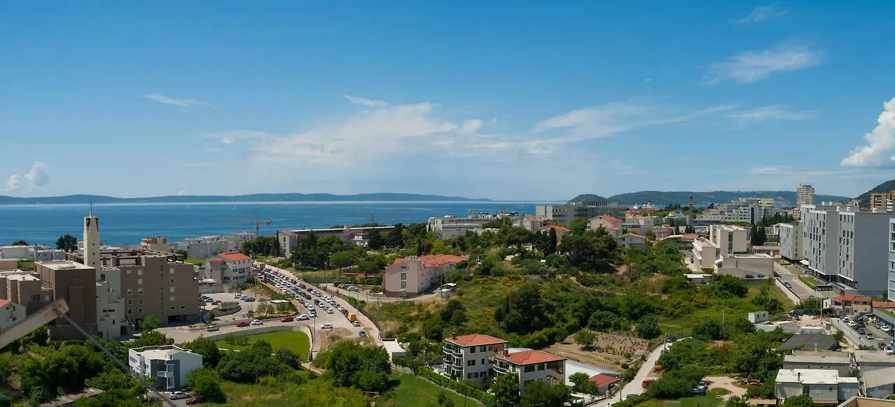 Apartment Globo Krstarica Split